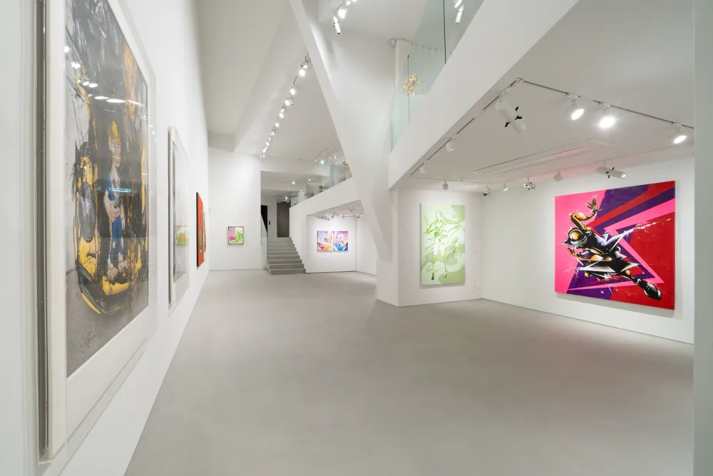 © 2023 Whitestone Gallery