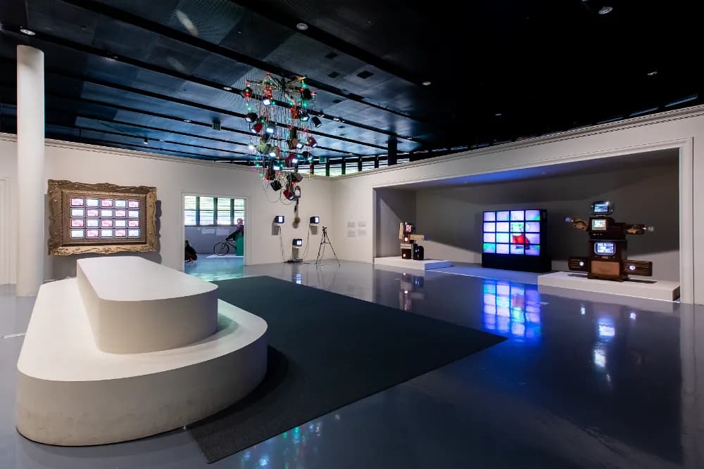 ©Nam June Paik Art Center(exhibition view_Media n Mediea)