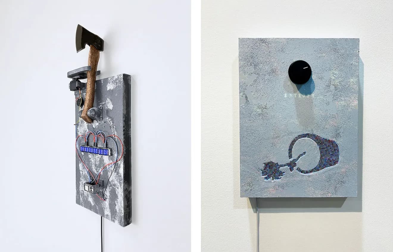 Left: Hatch/et, 2026, Mixed media , w250 × h700 × d40 mm
Right: ENTROPY, 2026, Mixed media, w230 × h300 × d40 mm