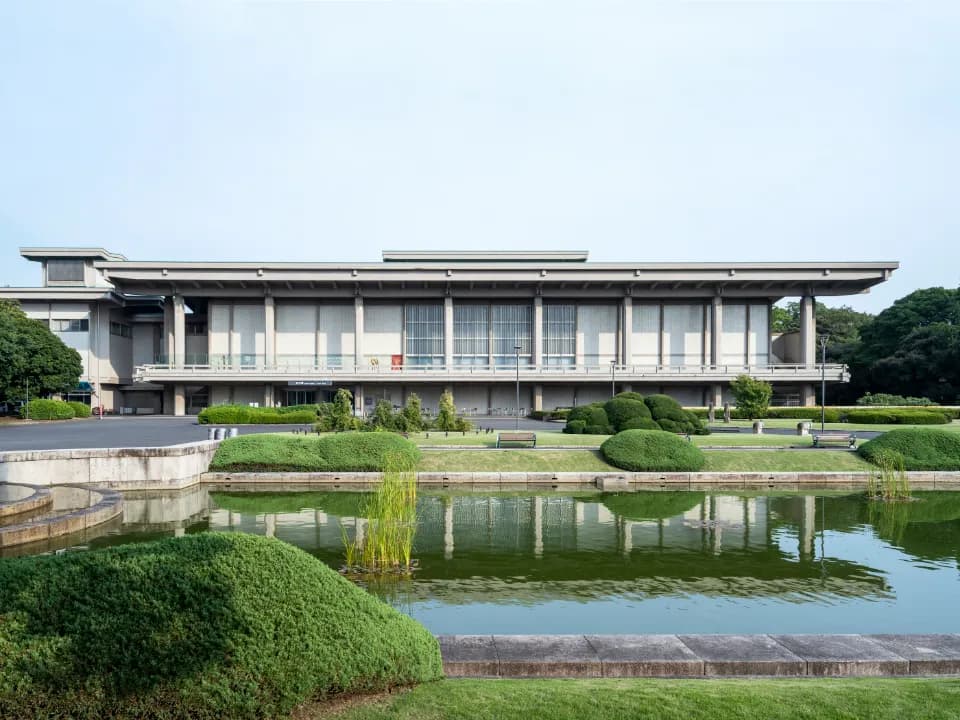 東洋館外観