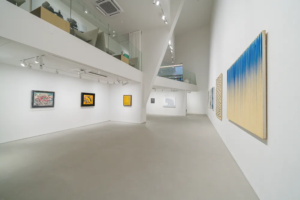 © 2023 Whitestone Gallery