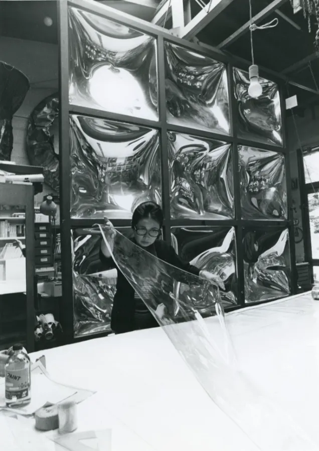 多田美波研究所での制作風景
1978年
撮影:成瀬友康
(株)世界文化社提供