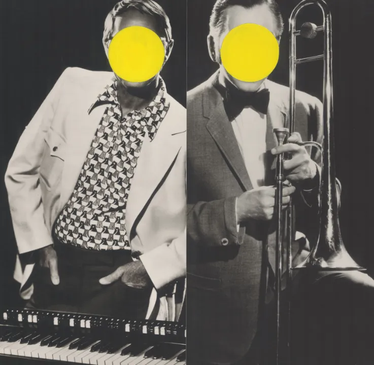 존 발데사리(1931-2020), 〈음악〉, 1987, 젤라틴실버프린트에 오일 틴트, 비닐 페인트, 133.5×43cm, 89×89cm